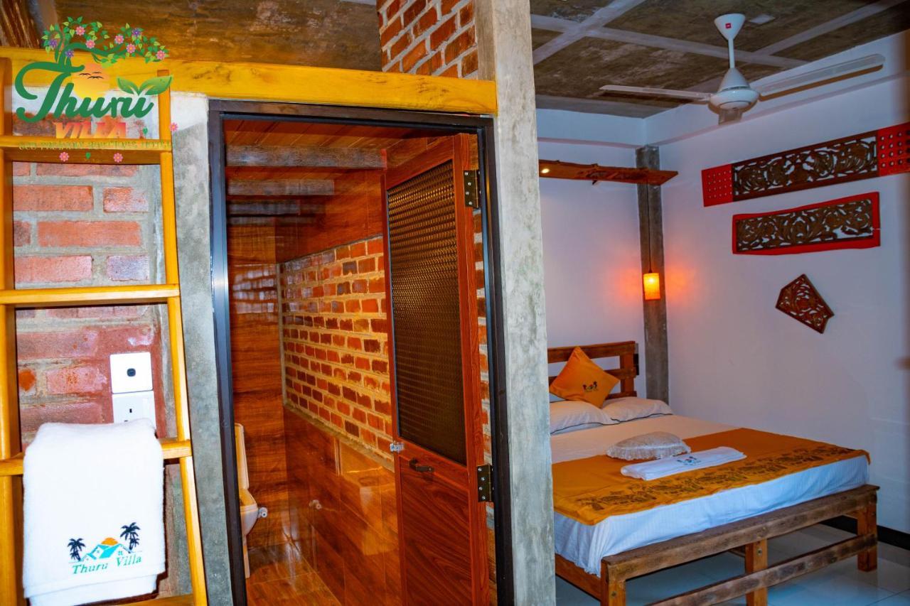 Thuru Villa Katunayaka Екстериор снимка