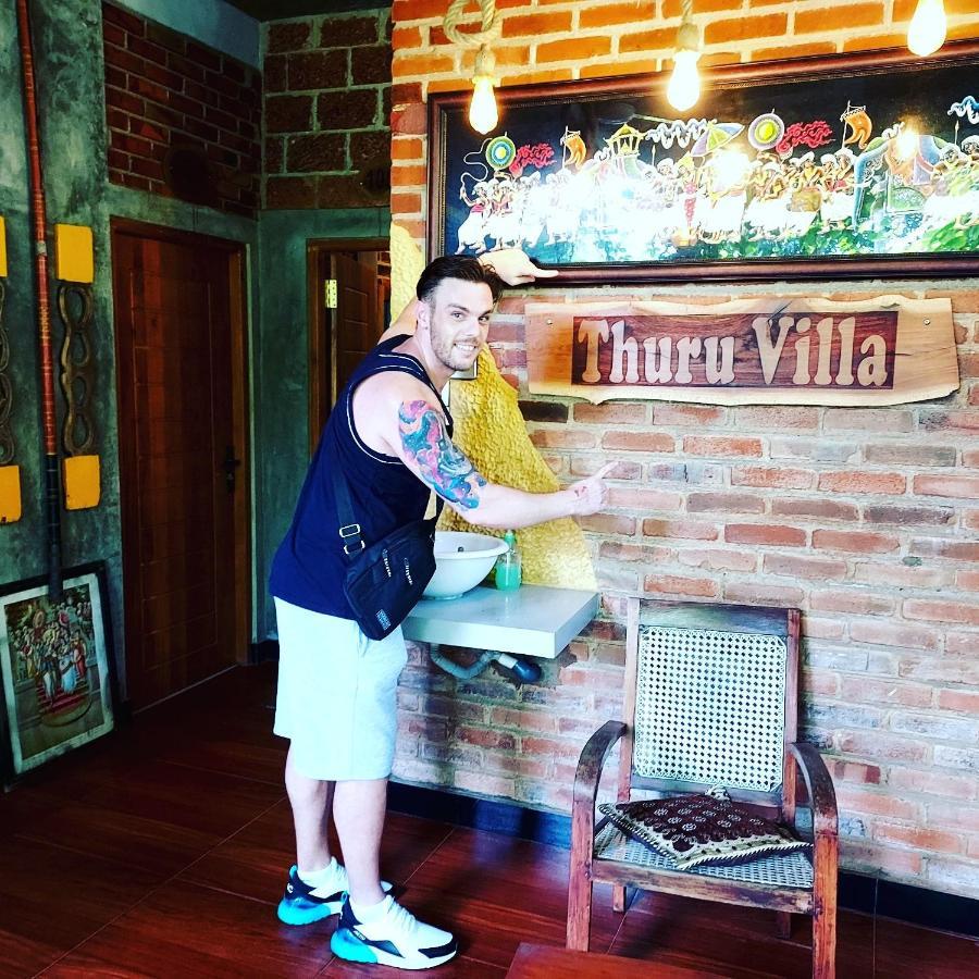 Thuru Villa Katunayaka Екстериор снимка